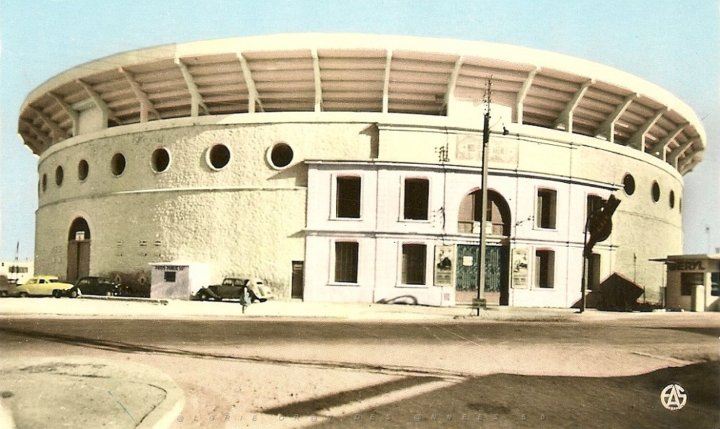 229-les nouvelles arenes.JPG